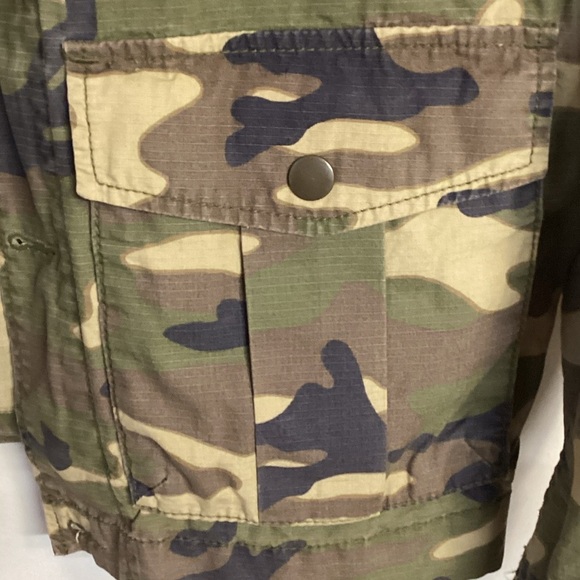 GAP Men's Green Camouflage Field Shirt Jacket Size Large - Picture 8 of 10